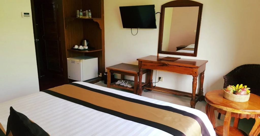 Angkor Vireak Chey Hotel