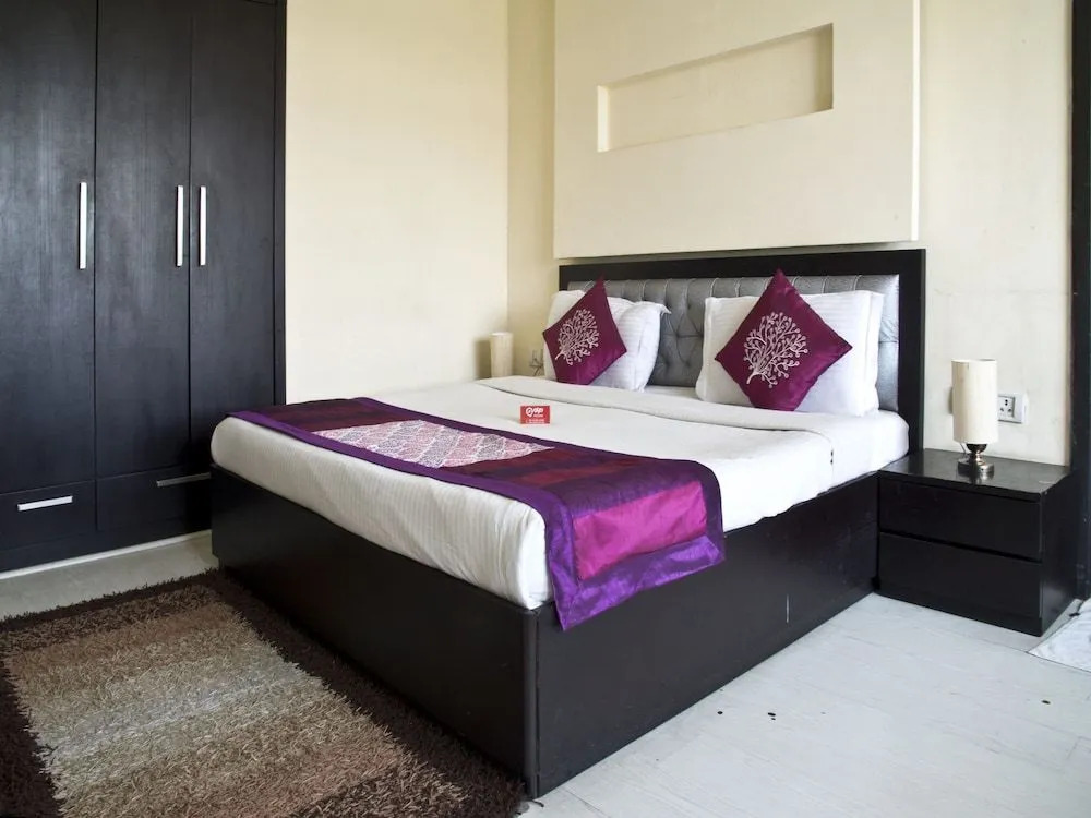 OYO 309 Hotel HKS Residency