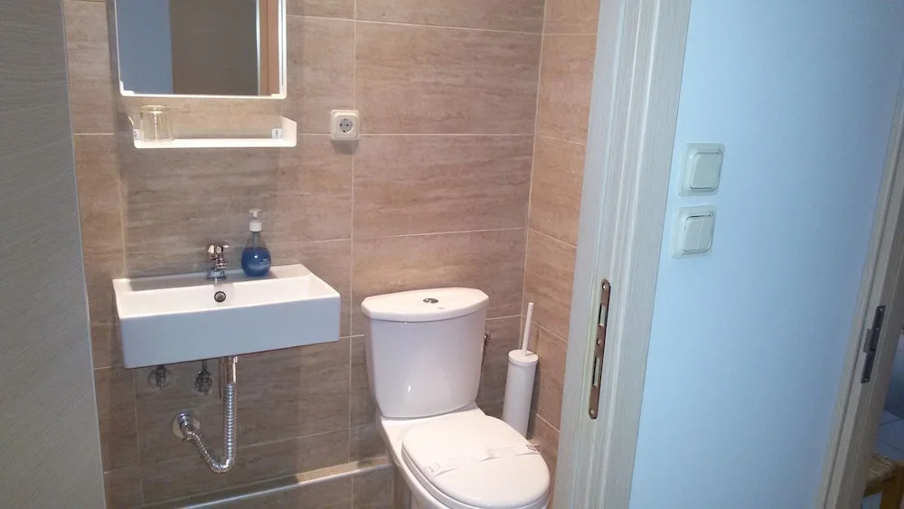 Thess Rooms Agion Panton 12