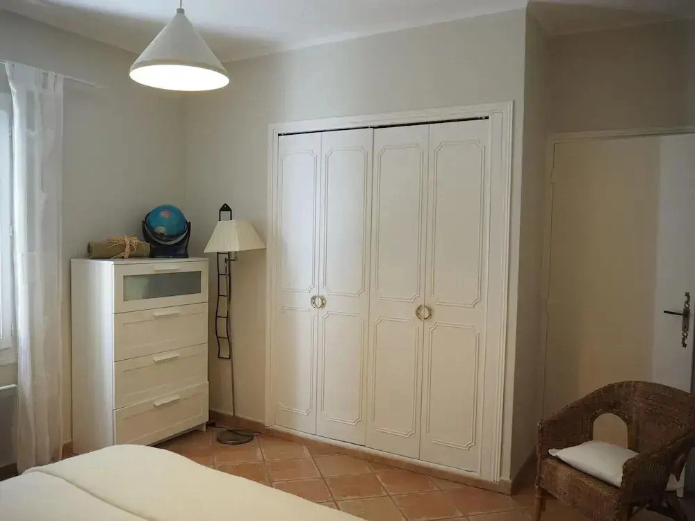 Holiday Home in Villes-sur-auzon With Pool