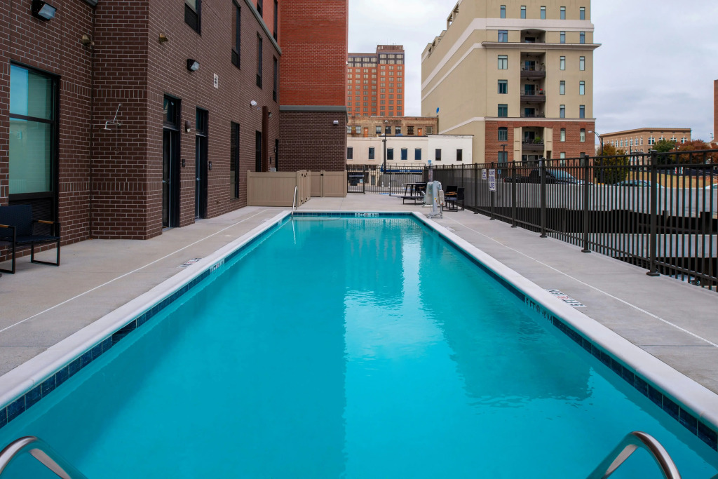 Hampton Inn & Suites Winston-Salem Downtown