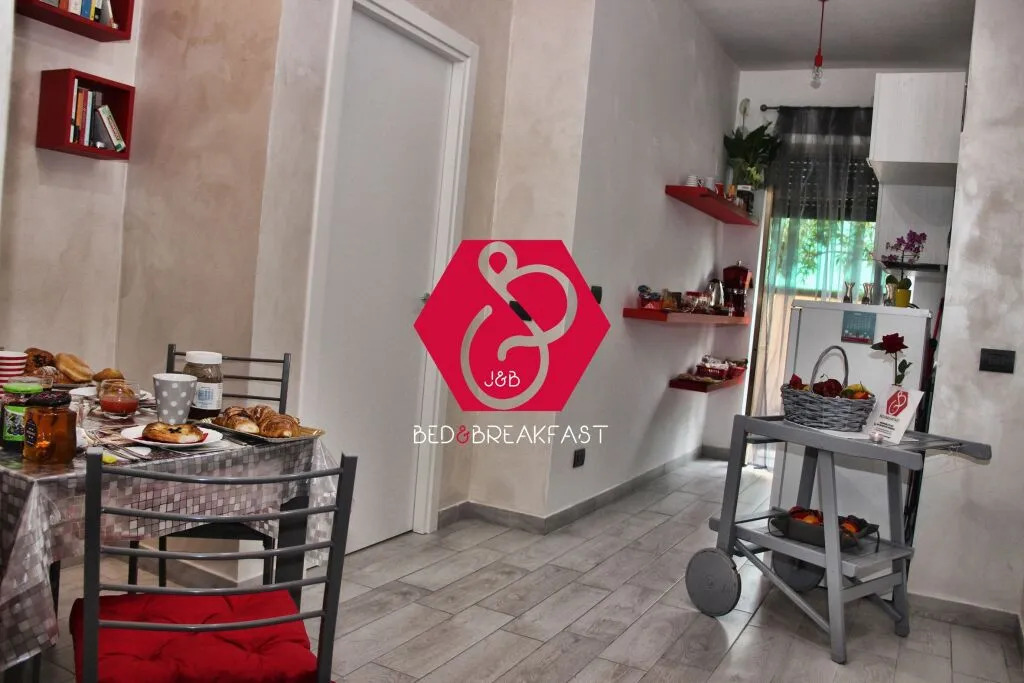 J&B b&b