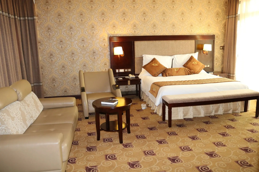 Lemigo Hotel