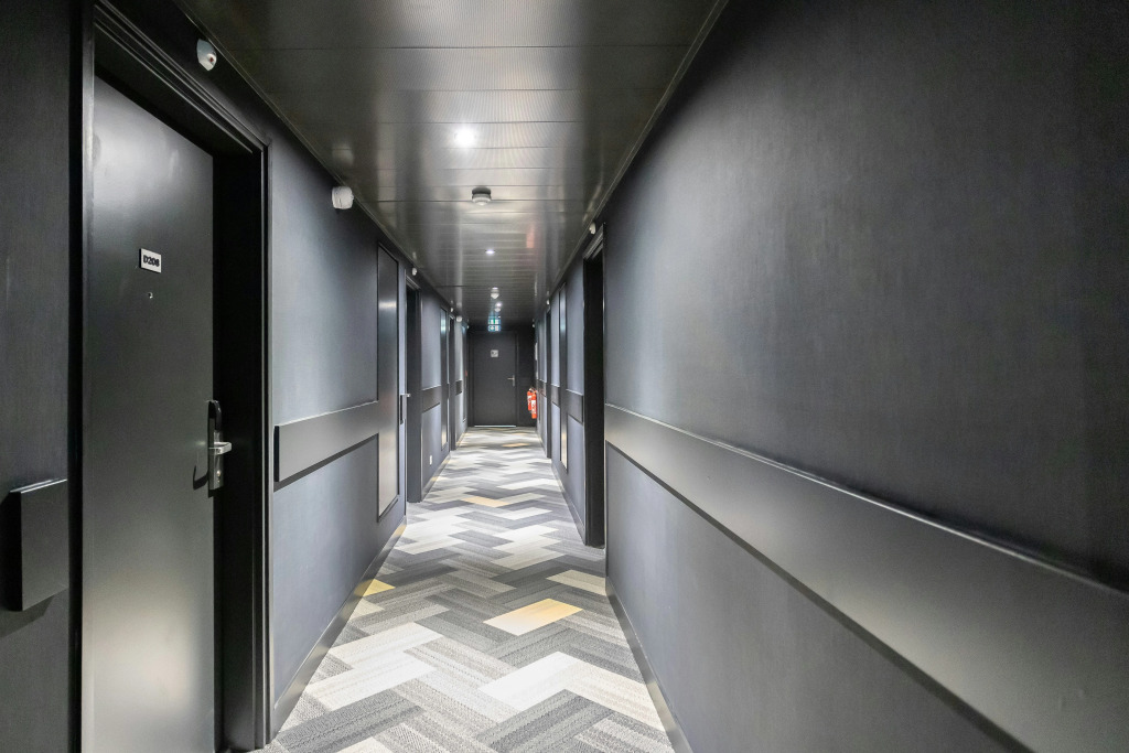 Staycity Aparthotels Paris La Defense