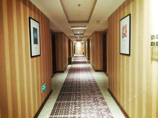 Pai Hotel Chongqing Qijiang Bus Station