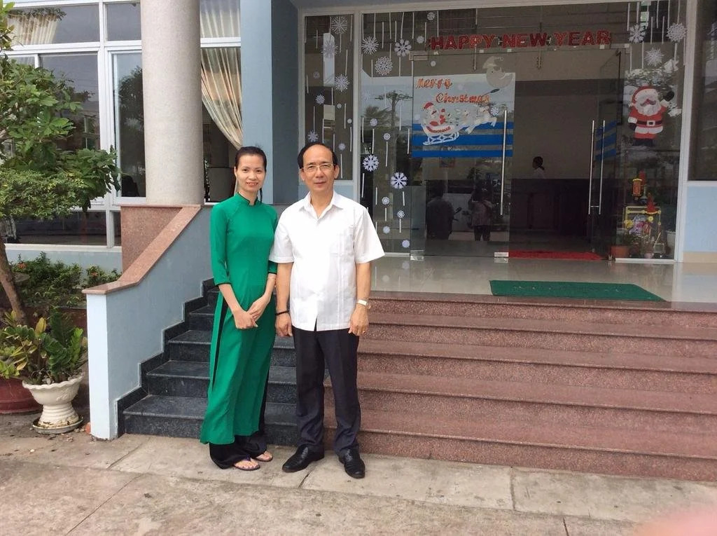 Nha Khach Con Dao