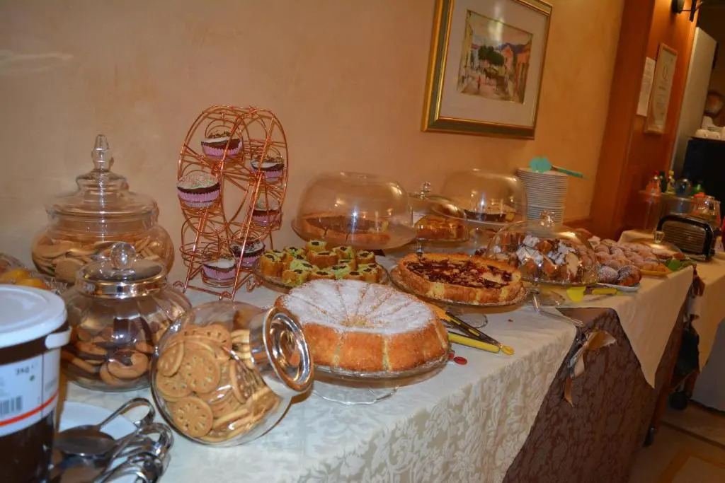 Hotel Lory & Ristorante Ferraro