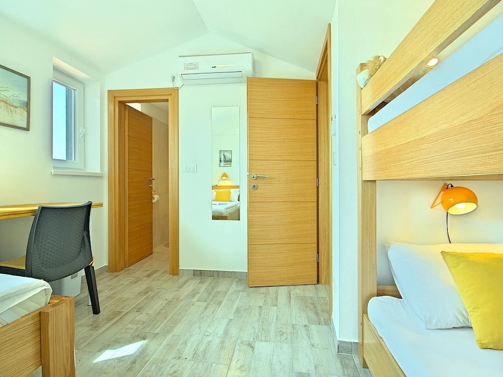 Spacious Holiday Home With Swimming Pool Near Sea in Vodnjan