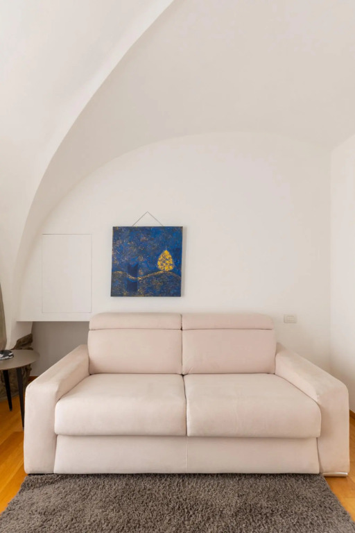 Santo Stefano 13 - Quadrilocale elegante