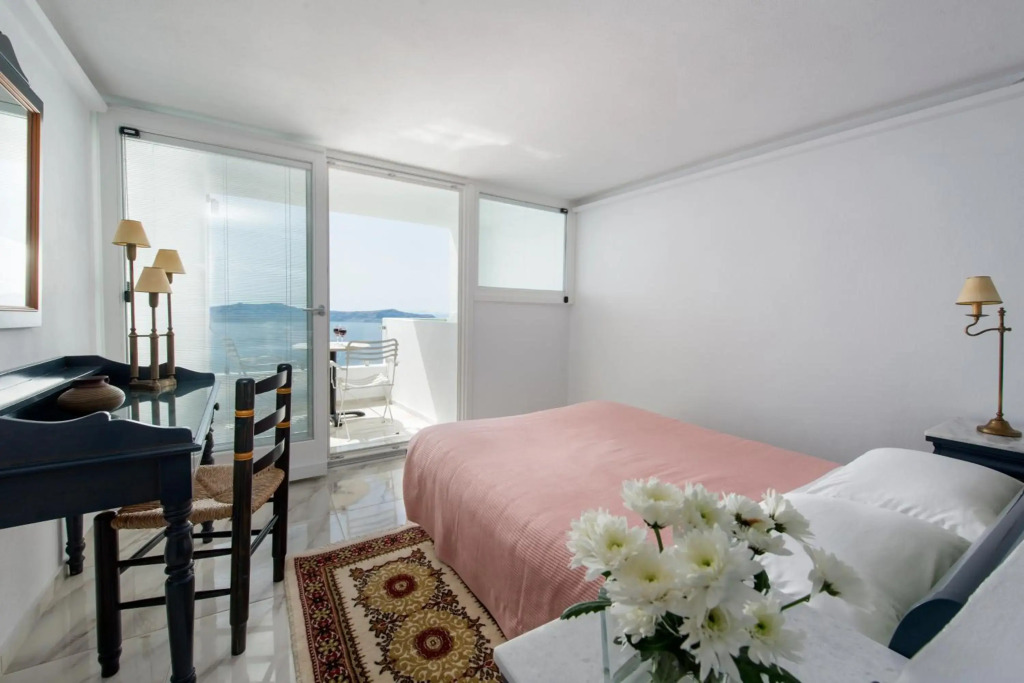 Villa Renos Hotel