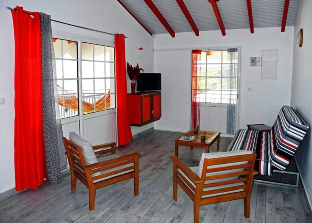 Appartement de 2 chambres avec vue sur la mer jardin clos et wifi a Deshaies
