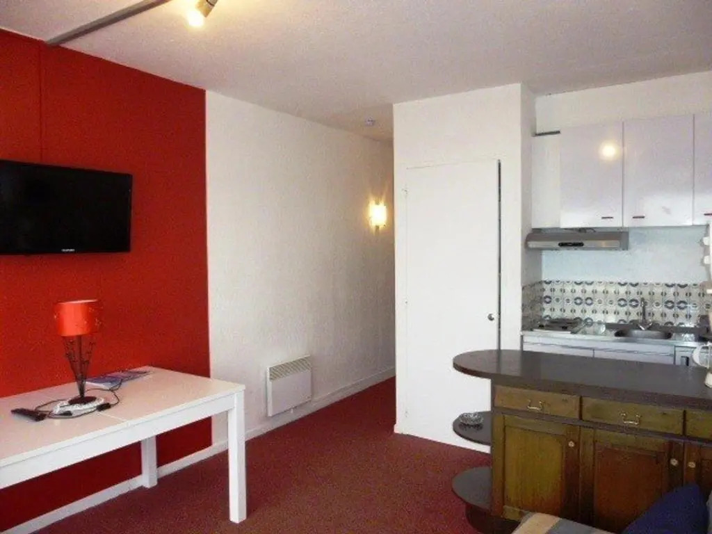 Appartement Arette, 1 pièce, 6 personnes - FR-1-602-27