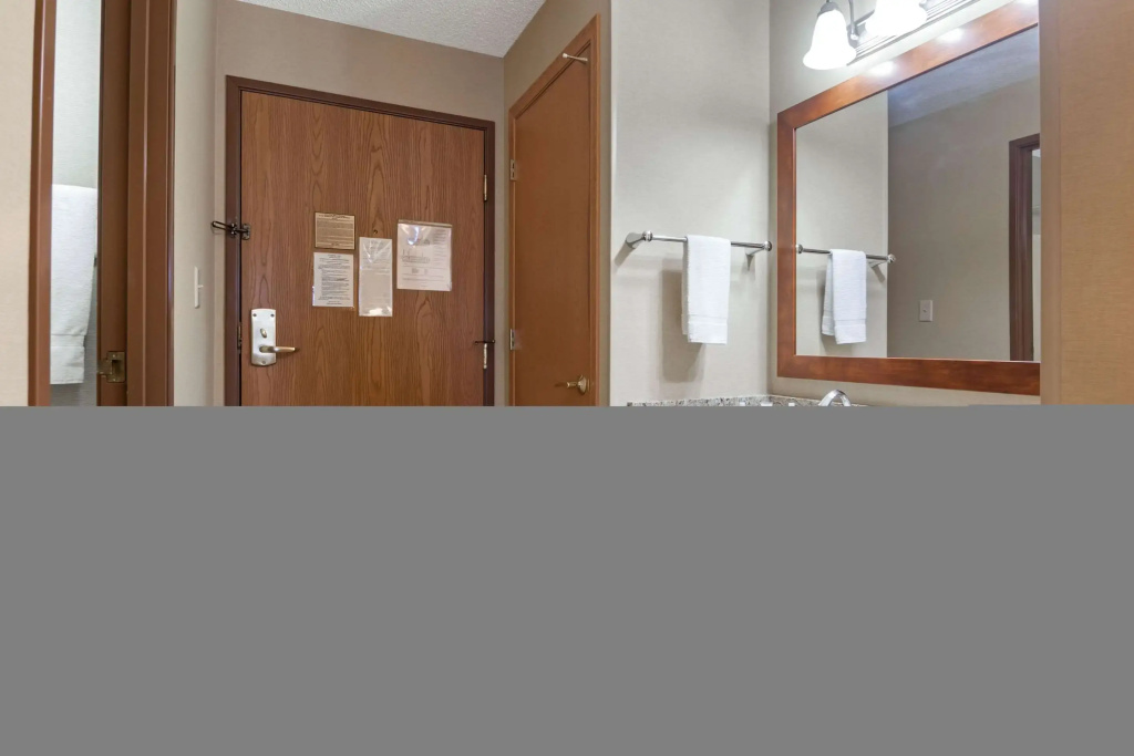 Comfort Inn Iron Mountain North