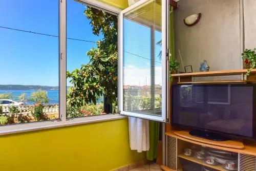 Holiday House Anica 1313
