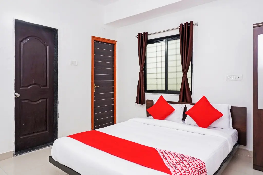 Srh Executive by OYO Rooms