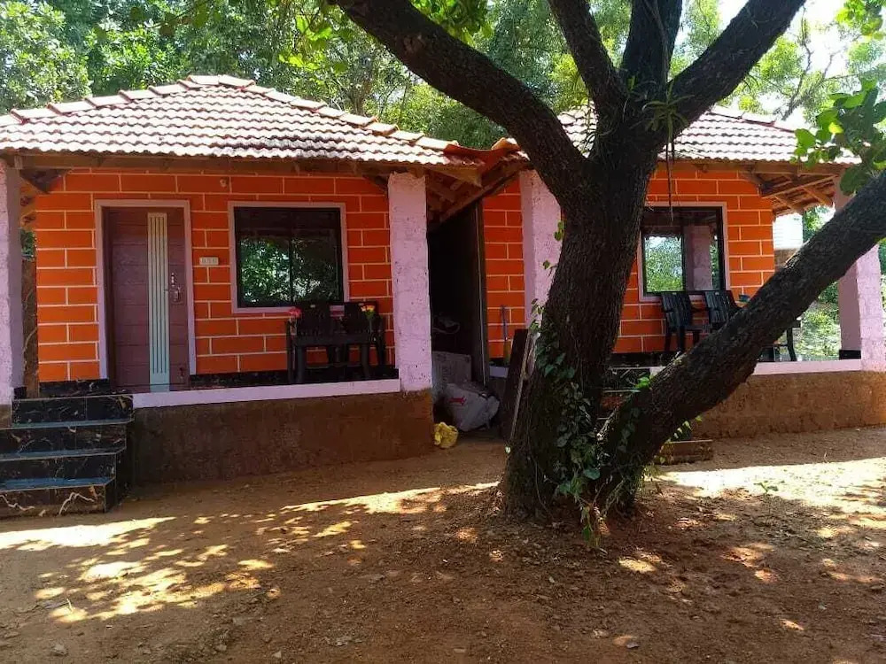 Parvathi Gust House