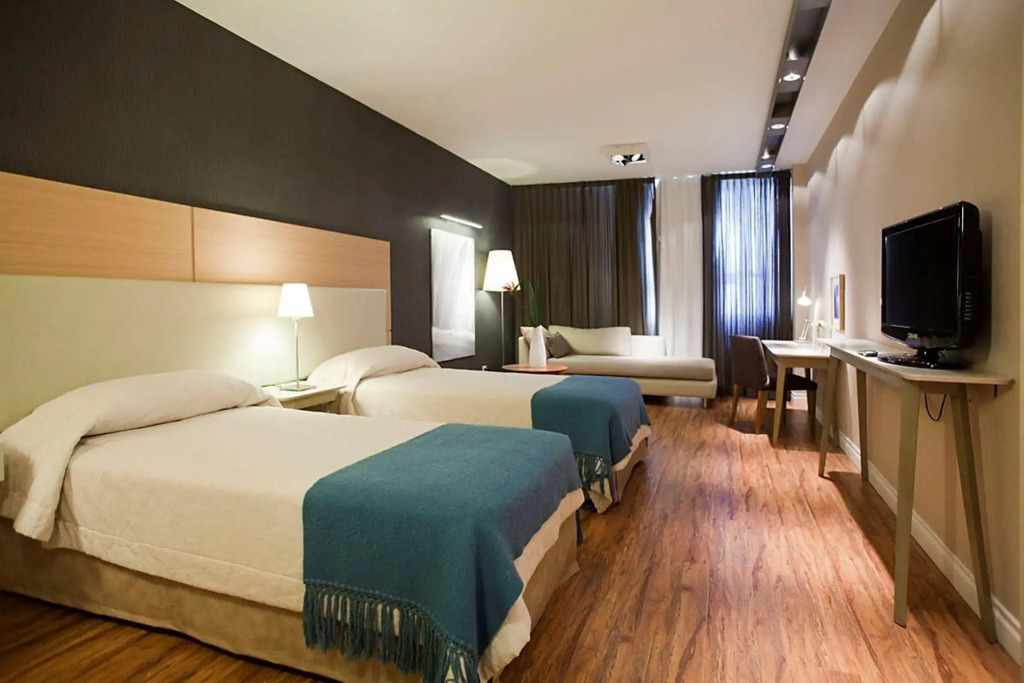 Visit Hotel & Apart