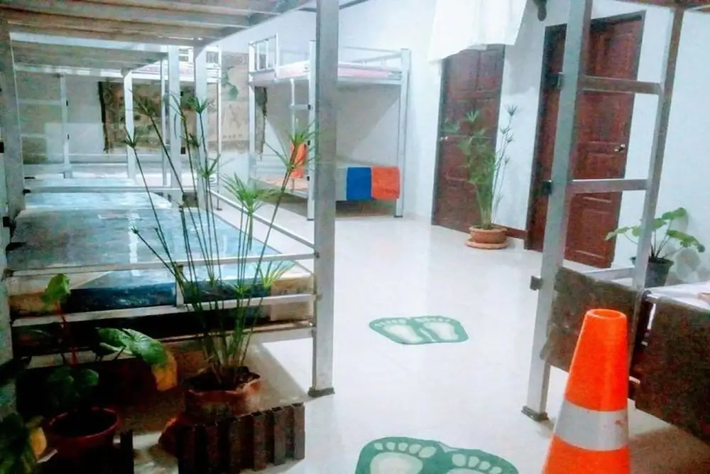 Sake Beach Hostel