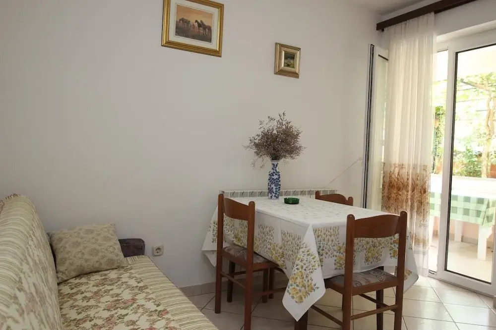 Apartments Darinka