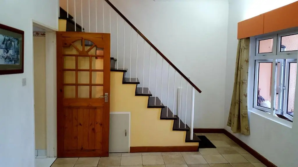 Hibiscus House Seychelles Self Catering