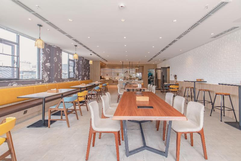 Hanting Premium Hotel Lhasa Railway Station