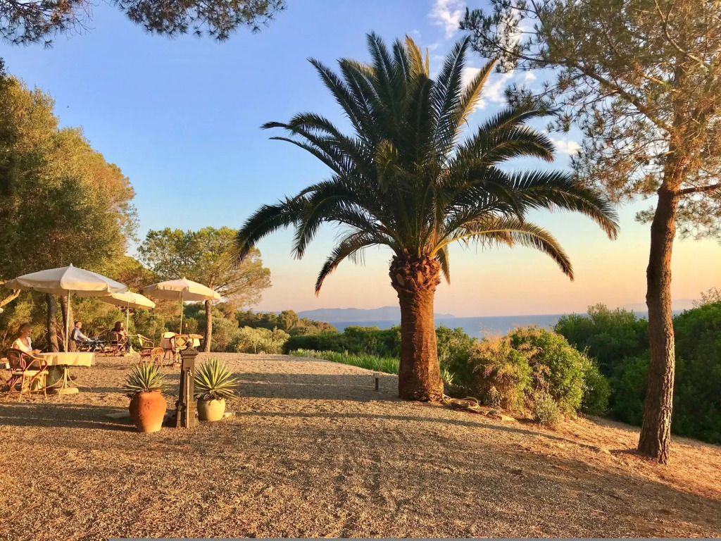 Villa Maremma Mare Magical Historic Villa With Pool on Tuscany Coast