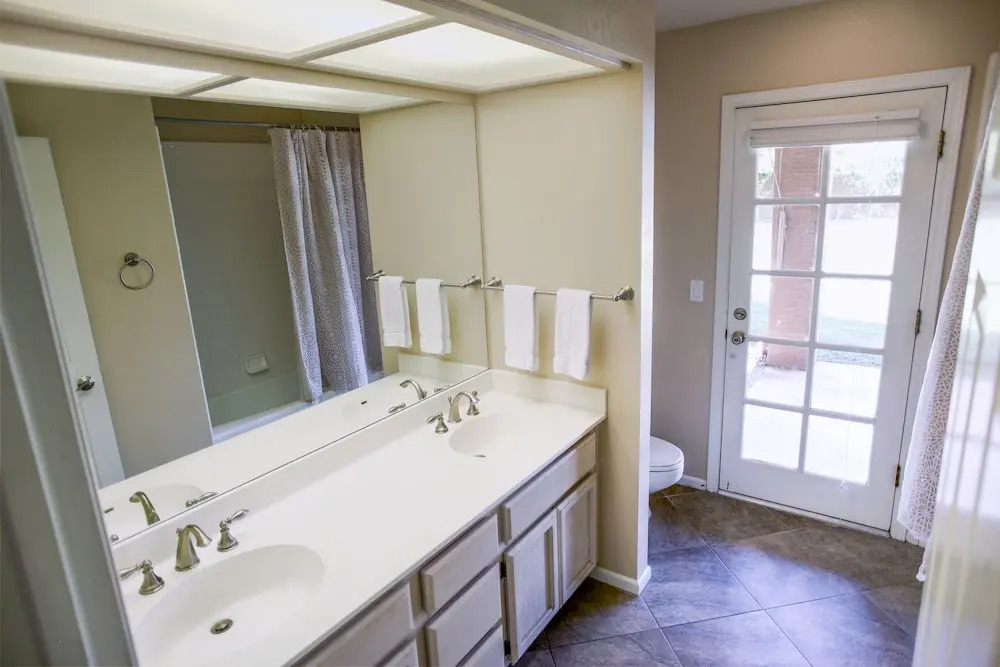 Avalon - 4 Bedroom Home - Scottsdale