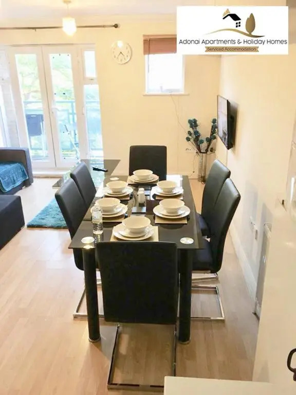 2 Bedroom Apartment at Dagenham , Adonai Serviced Accommodation, Free WiFi and Parking