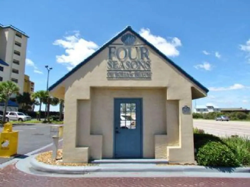 Four Seasons 403E By Youngs Suncoast