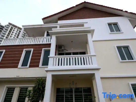 7BR Bungalow Tanjung Tokong WiFi Near Straits Quay