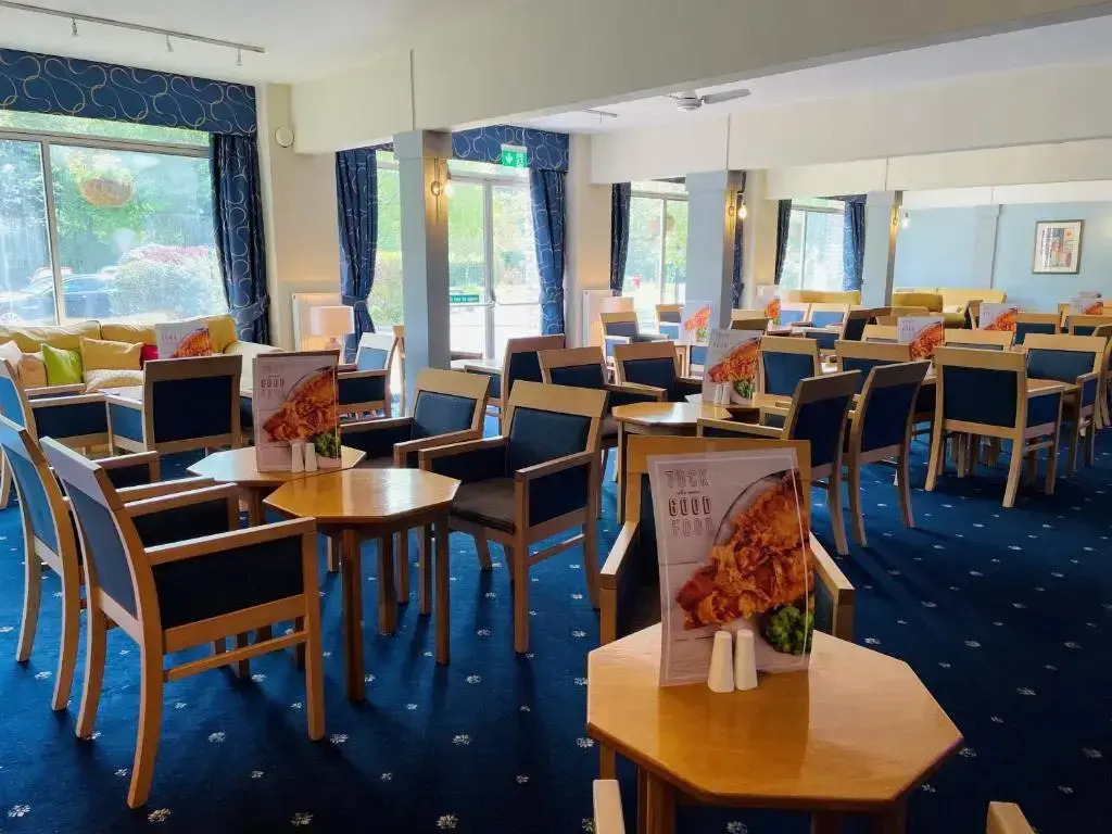 Tiverton Hotel Lounge & Venue