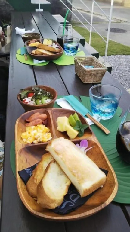 Sunset inn CHURASUN