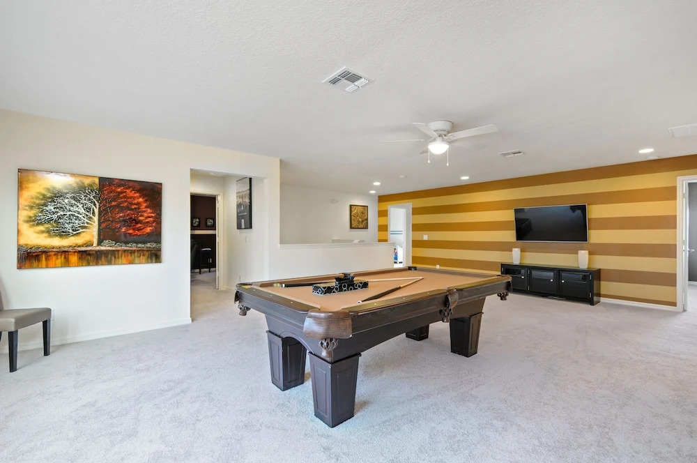 1287YC - West Haven Gated Community