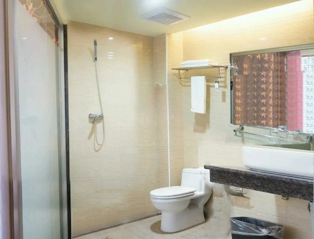 Fengcheng Qiangufengqing Hotel