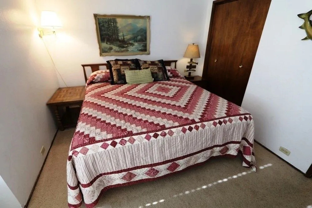 Horizons 4 #156 3 Bedrooms 3 Bathrooms Condo