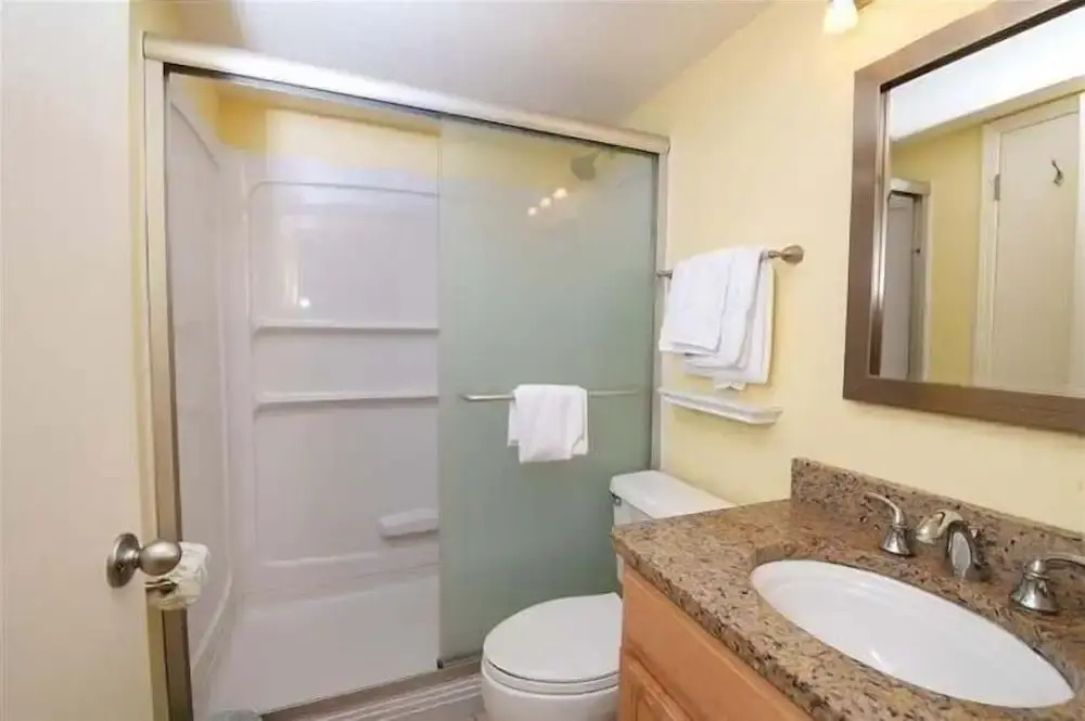 Mystic Sands I Steps To Beach I Free Activities 2 Bedroom Condo