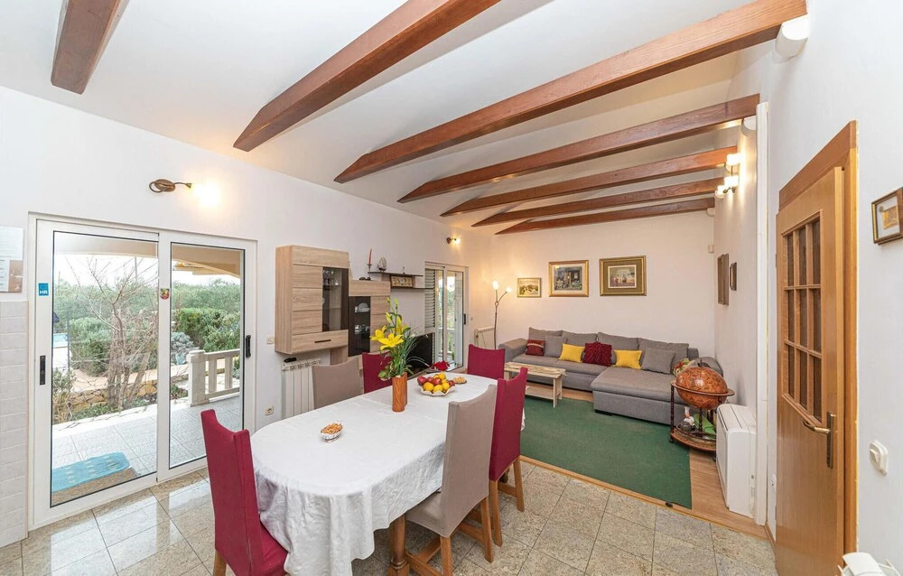 Nice Home in Kastel Novi With Sauna, Wifi and 4 Bedrooms