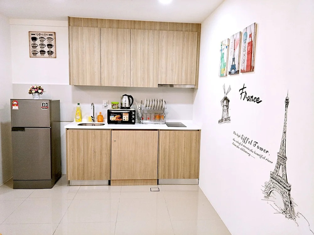 10Pax Designer Suite - Georgetown Penang