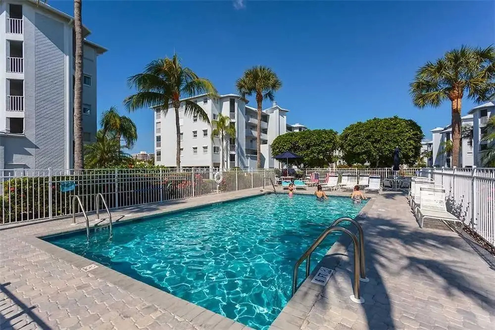 Royal Pelican 354 - Two Bedroom Condo
