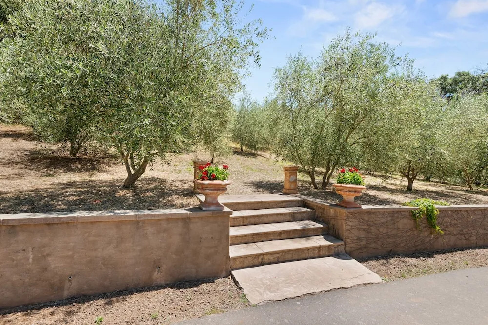 8545sono 3 Bedroom Home