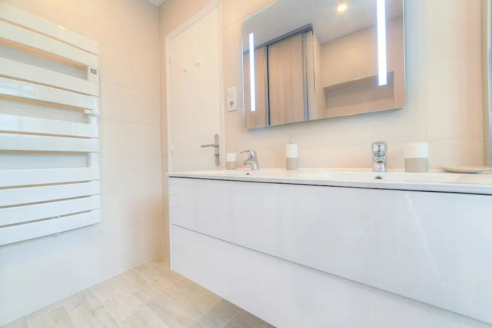 Val Riant Apartment 1