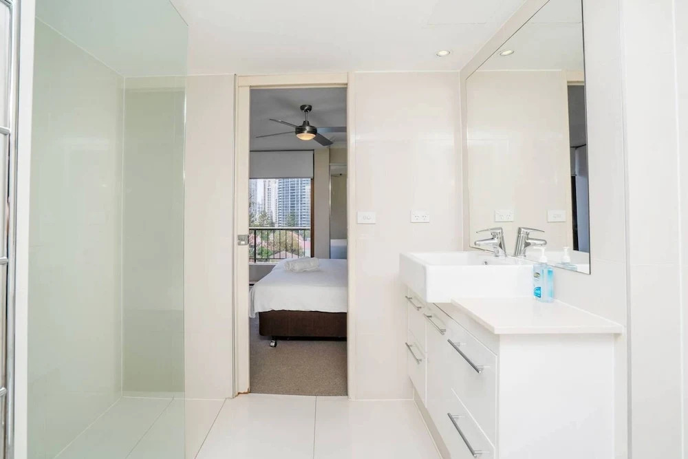Stunning Sea and Ocean Views Apt