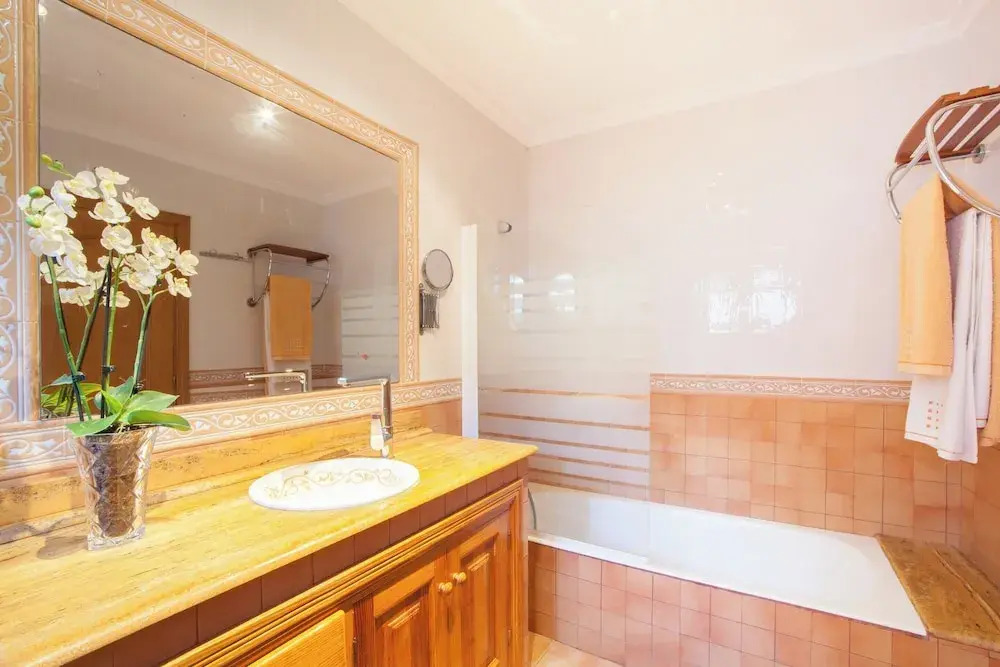 - House In