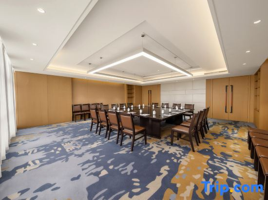 Longkou industrial and commercial united hotel