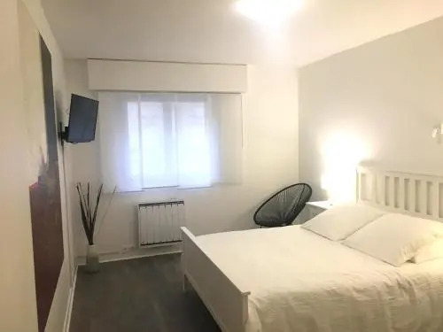 Appartement 2 chambres avec PARKING en centre-ville & CABINE DE PLAGE en bonus