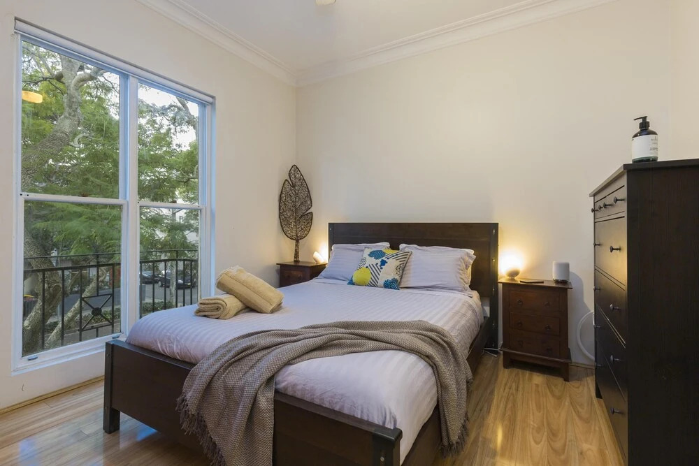 Redfern 2 Bedroom 2 Bathroom Apt With Netflix