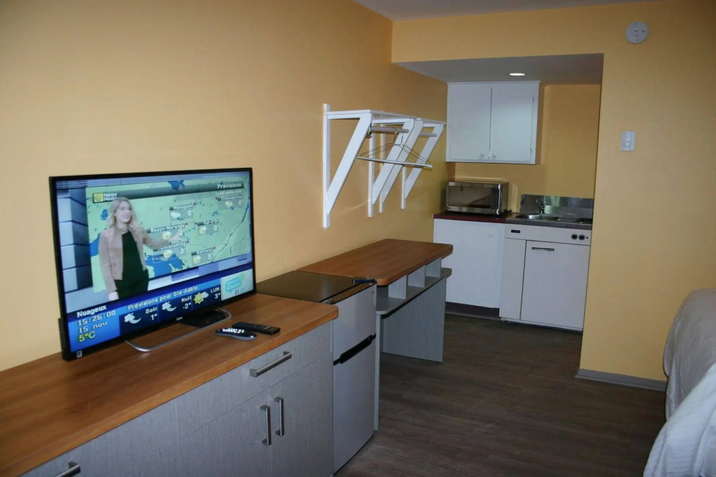 Motel des Pentes et Suites