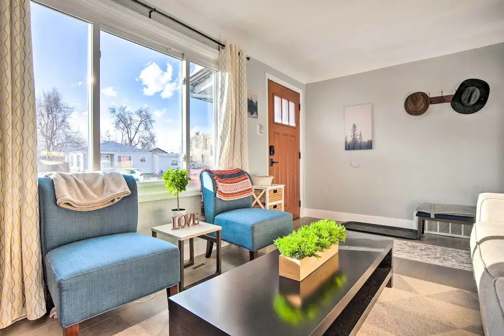 u003c 1 Mi to Empower Field: Denver Vacation Rental