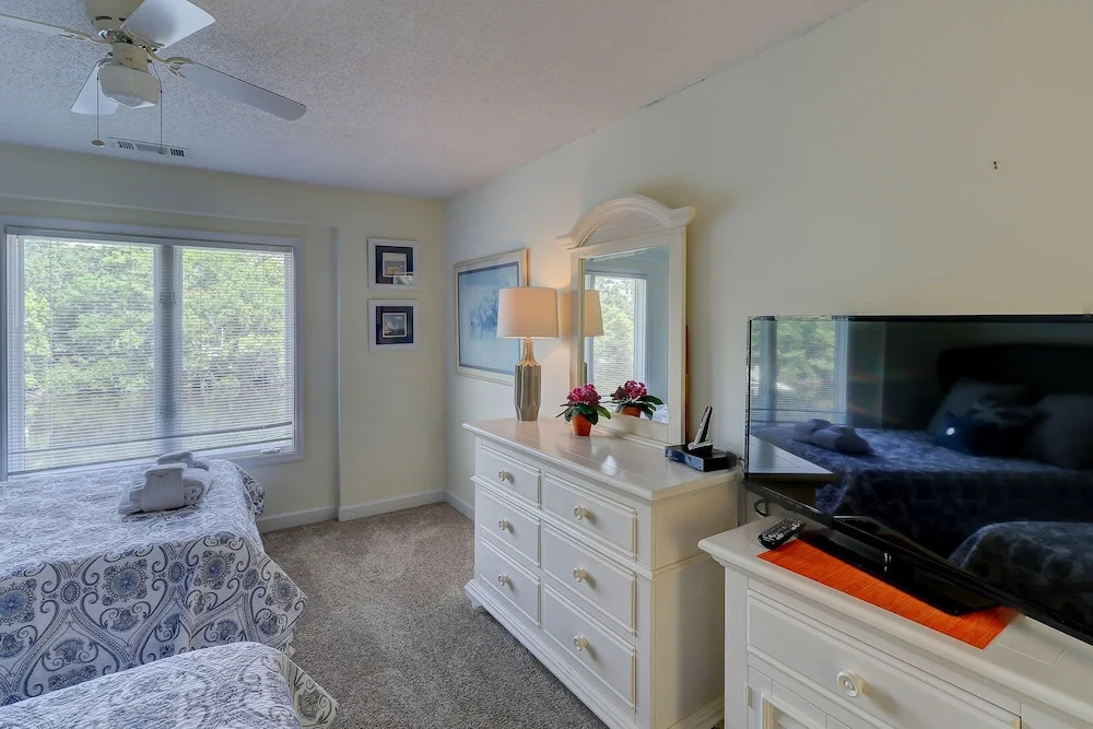 Huntington 7644