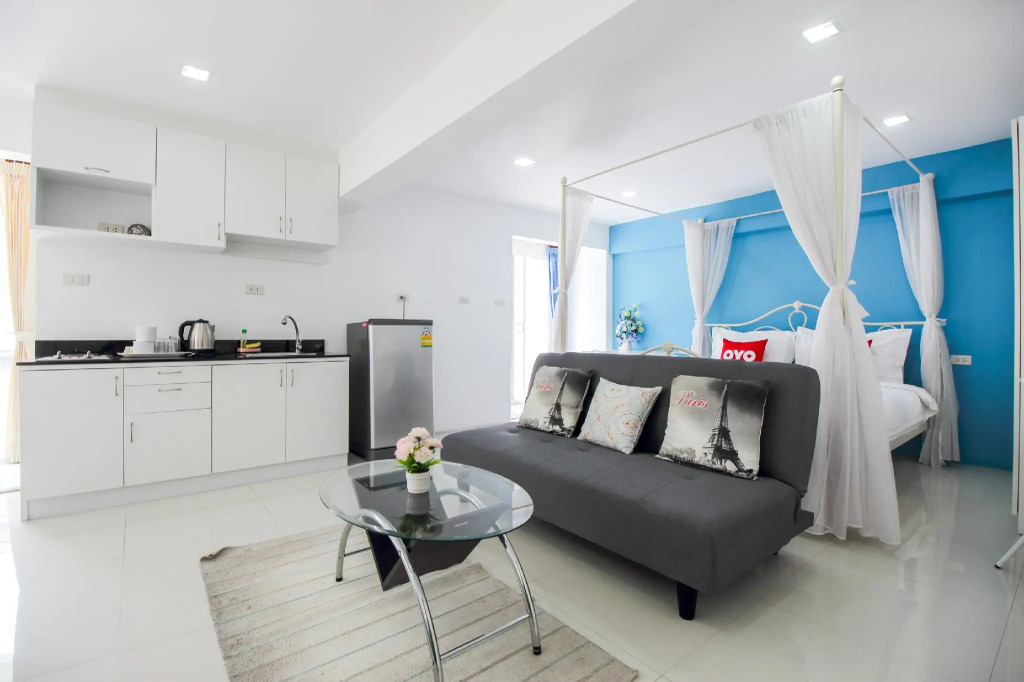 SLT Apartment Bangkok